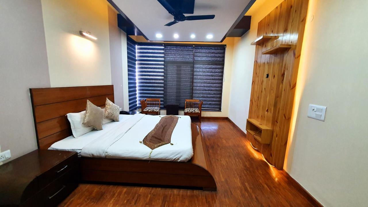 Wildleaf Kasauli Valley Homz Acomodação com café da manhã Exterior foto