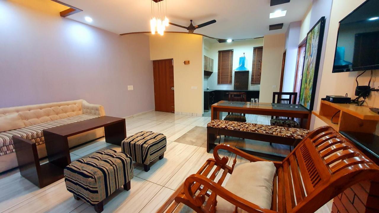 Wildleaf Kasauli Valley Homz Acomodação com café da manhã Exterior foto